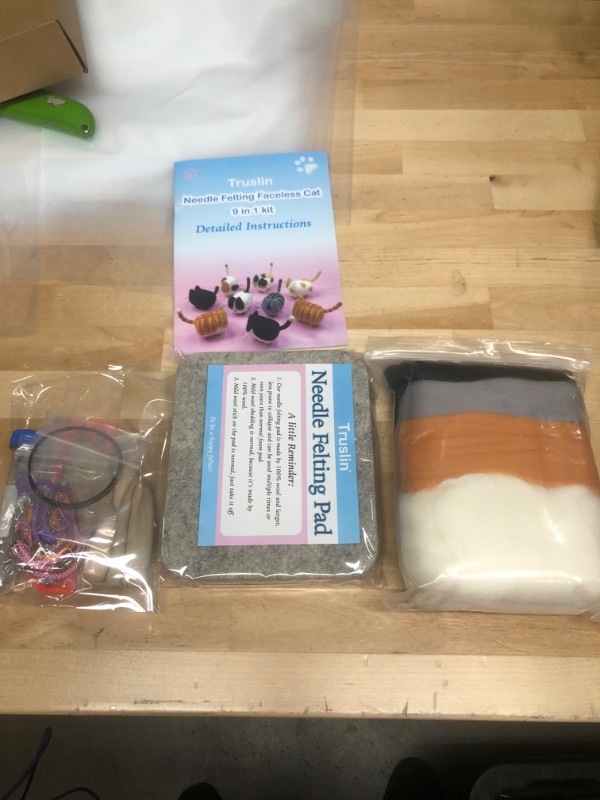 Photo 1 of 9-IN -1 TRUSLIN NEEDLE FELTING KIT