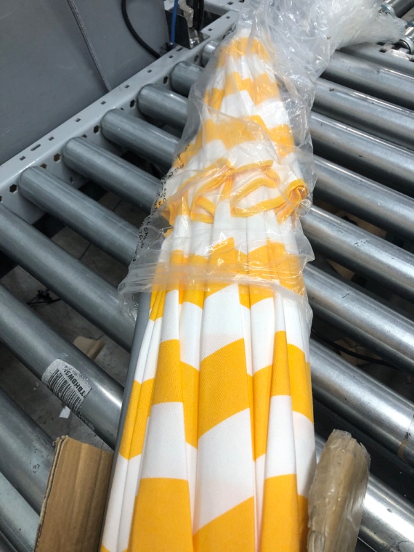 Photo 2 of 
Heininger 1335 DestinationGear Italian Orange and White 6' Acrylic Striped Patio Pole Umbrella
Color:Orange and White