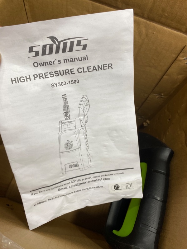 Photo 5 of *COLOR MAY VARY* Sun Joe SPX1050 Electric Pressure Washer, W/ 3-Quick Connect Tips & 11.8 fl oz Foam Cannon, 10.5-Amp
