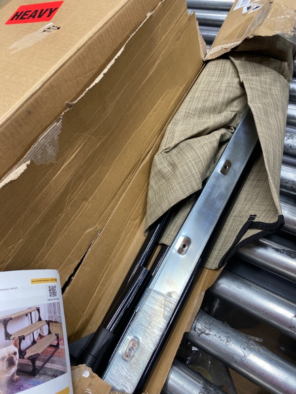 Photo 1 of *UNKNOWNSIZE**PET STAIRS & STEPS