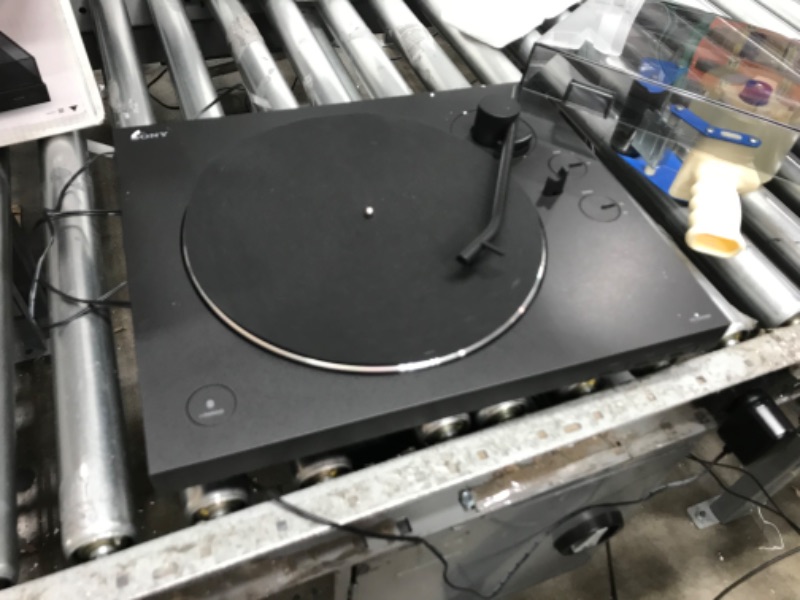 Photo 4 of Sony PS-LX310BT Belt Drive Turntable: Fully Automatic Wireless Vinyl Record Player with Bluetooth and USB Output Black