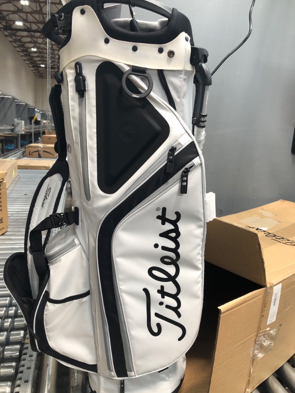 Photo 2 of Titleist Hybrid 14 Golf Bag White/Black/Gray