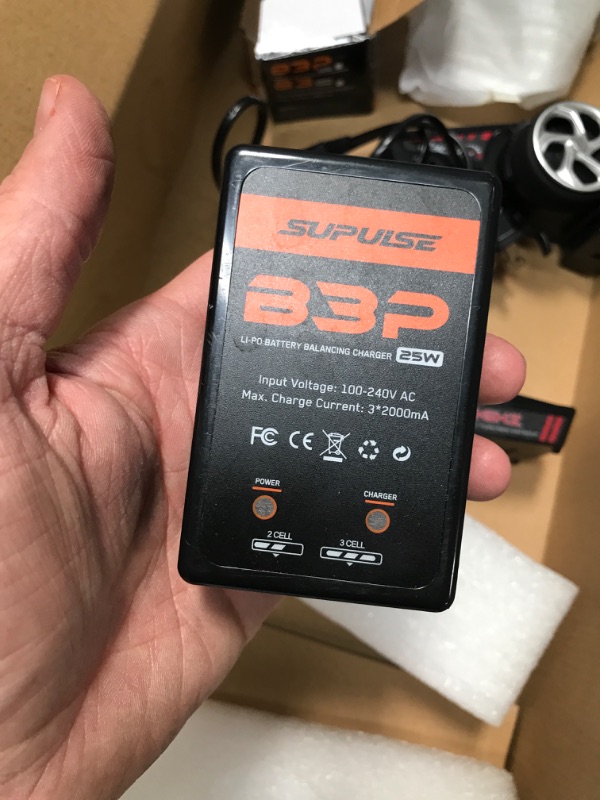 Photo 1 of **ONLY THE REMOTE AND A BATTERY**  VOLANTEXRC Brushless Remote Control Boat VectorSR80 45MPH High-Speed RC Boats for Adults Ready to Run Waterproof Design Fast RC Boat with Self-Righting for Lake & River Toy Gifts (798-4 RTR) Rc Boats 798-4 Rtr