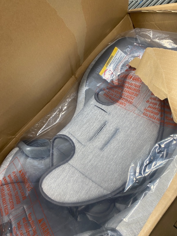 Photo 1 of Baby Trend Trooper 3 in 1 Convertible Car Seat Vespa
