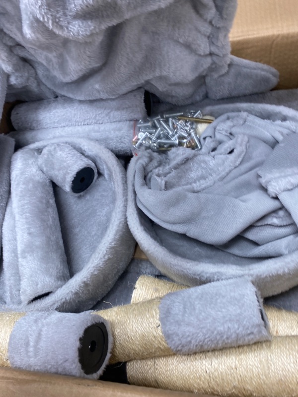 Photo 1 of *USED// UNKNOWN BRAND/MODEL**  CAT TREE TOWER 