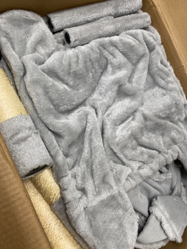 Photo 1 of *USED// UNKNOWN BRAND/MODEL**  CAT TREE TOWER 