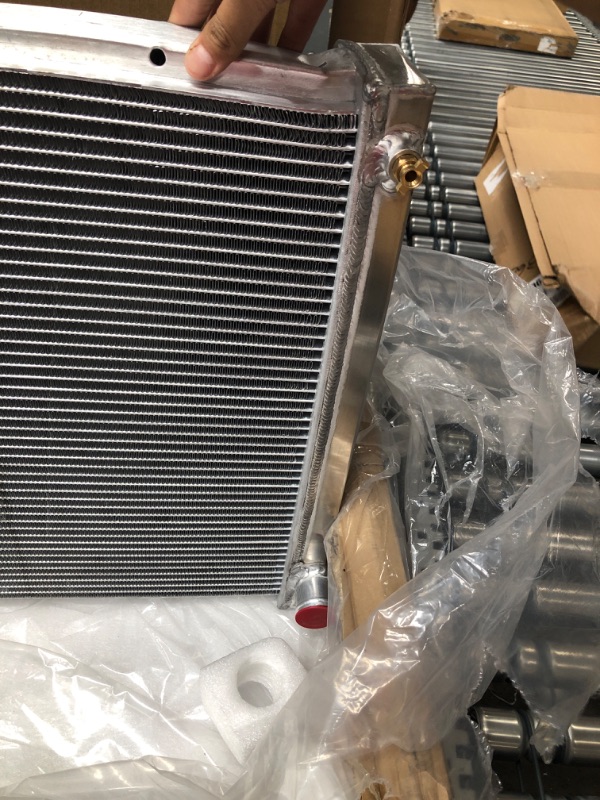 Photo 4 of Primecooling 4 Row All Aluminum Radiator for Chevy/GMC Blazer,C/K Series Pickup Truck More V8 Models 1973-91