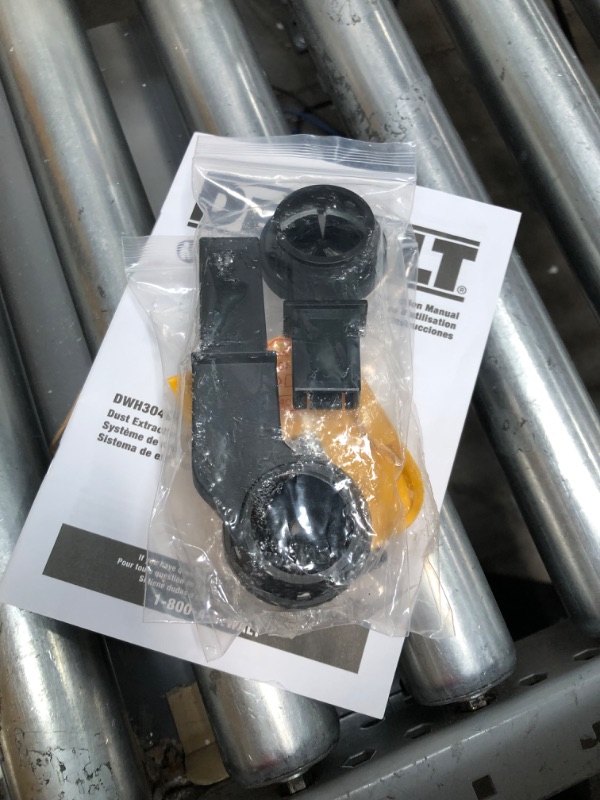 Photo 2 of **** NEW **** DEWALT Onboard Rotary Hammer Dust Extractor for 1-1/8-Inch SDS Plus Hammers (DWH304DH)