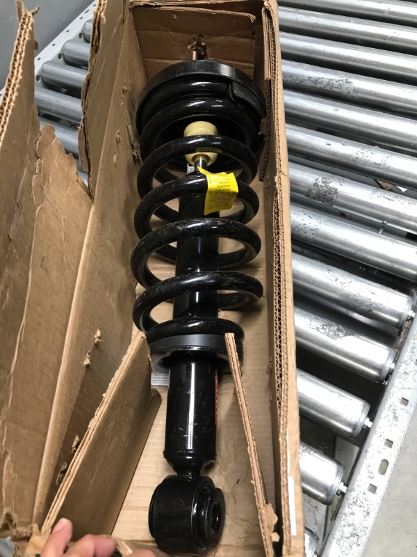 Photo 2 of Monroe 371139 Quick Complete Strut Assembly