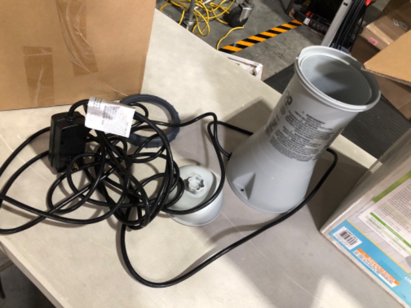 Photo 2 of **SEE NOTES**
INTEX 28637EG C1000 Krystal Clear Cartridge Filter Pump for Above Ground Pools, 1000 GPH Pump Flow Rate 1,000 Gallons Per Hour 1,000 Gallons Per Hour Filter Pump