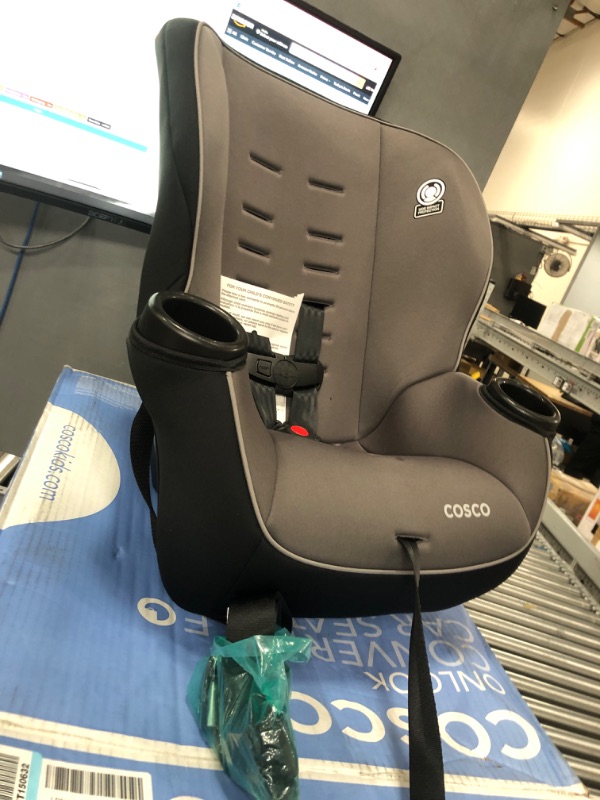 Photo 2 of Cosco Onlook 2-in-1 Convertible Car Seat, Rear-Facing 5-40 pounds and Forward-Facing 22-40 pounds and up to 43 inches, Black Arrows