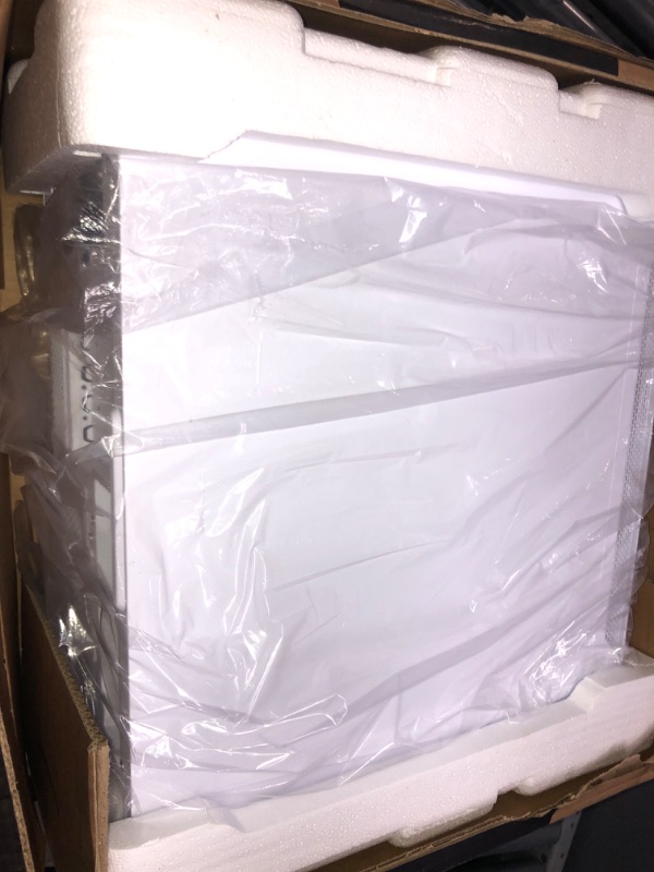 Photo 1 of Thermaltake S100 TG Snow,CA-1Q9-00S6WN-00