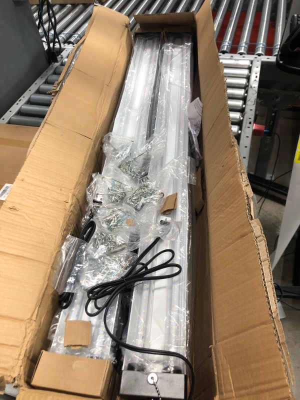 Photo 2 of ZJOJO Linkable Led Shop Light 10 Pack LED Shop Light 4FT 42w [280w Equivalent] 5000lm, 3000K/4000K/5000K Daylight White,  Led Shop Lights Led Super Bright,Hassle-Free Installation 3CCT Black