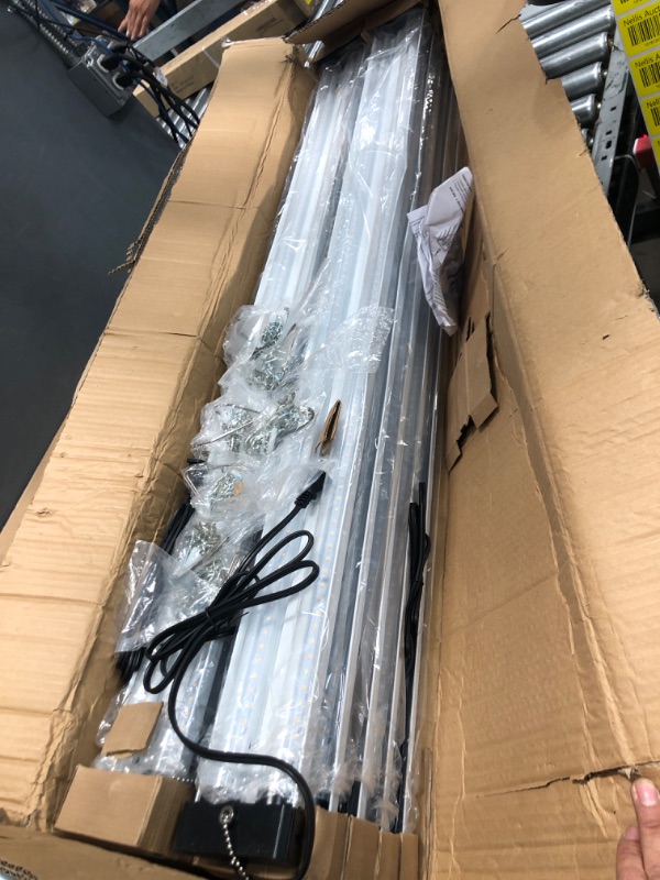 Photo 3 of ZJOJO Linkable Led Shop Light 10 Pack LED Shop Light 4FT 42w [280w Equivalent] 5000lm, 3000K/4000K/5000K Daylight White,  Led Shop Lights Led Super Bright,Hassle-Free Installation 3CCT Black