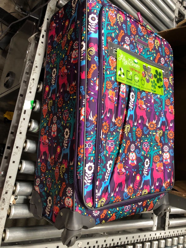 Photo 4 of *** NEW *** Lily Bloom Large Expandable Design Pattern Luggage With Spinner Wheels For Woman (28in, Wildwoods) Wildwoods 28in