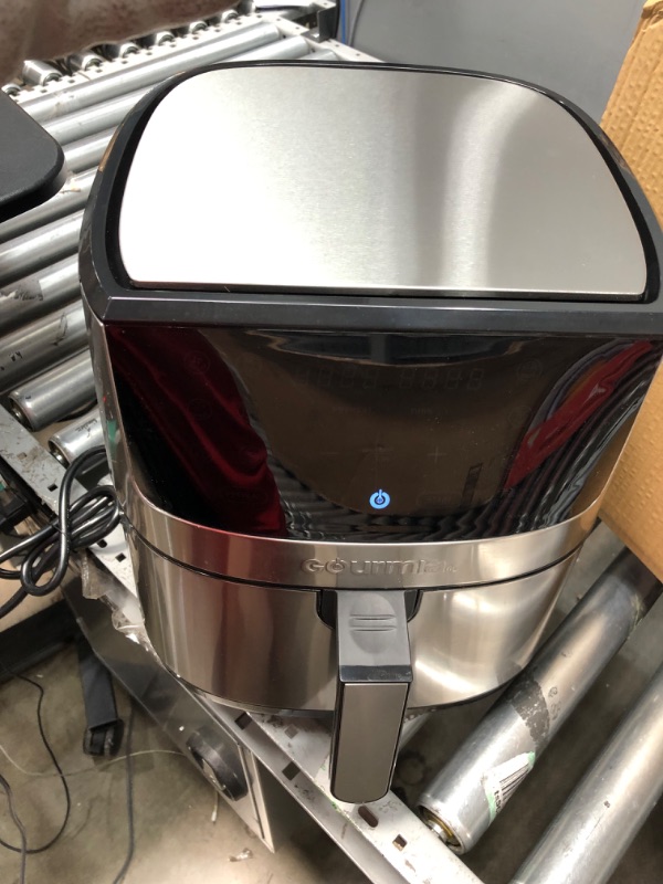 Photo 2 of *** NEW *** Gourmia Air Fryer Oven Digital Display 8 Quart Large AirFryer Cooker 12 Touch Cooking Presets, XL Air Fryer Basket 1700w Power Multifunction GAF838 Black and stainless steel air fryer