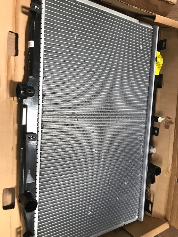 Photo 2 of ***DAMAGED***Spectra Premium CU2797 Complete Radiator