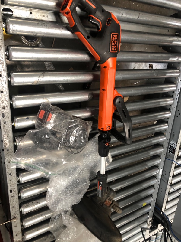Photo 1 of BLACK+DECKER String Trimmer with Auto Feed, Electric, 6.5-Amp, 14-Inch (BESTA510)
******unable to test******
