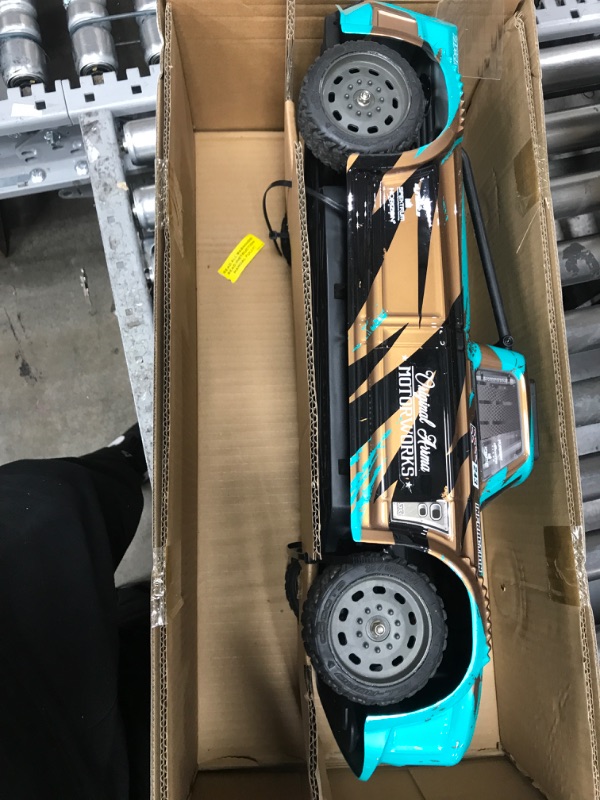 Photo 3 of ARRMA RC Truck 1/8 Infraction 4X4 MEGA Resto-Mod Truck RTR (4 AA Batteries for Transmitter Not Included), ARA4215V3T2, Teal/Bronze