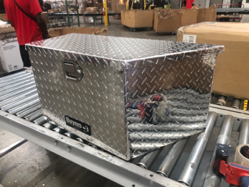 Photo 4 of DENTED**Buyers Products-1701380 Diamond Tread Aluminum Trailer Tongue Truck Box (15x14.5x34/20.7 Inch) - Silver Diamond Tread Aluminum Silver 34 inches