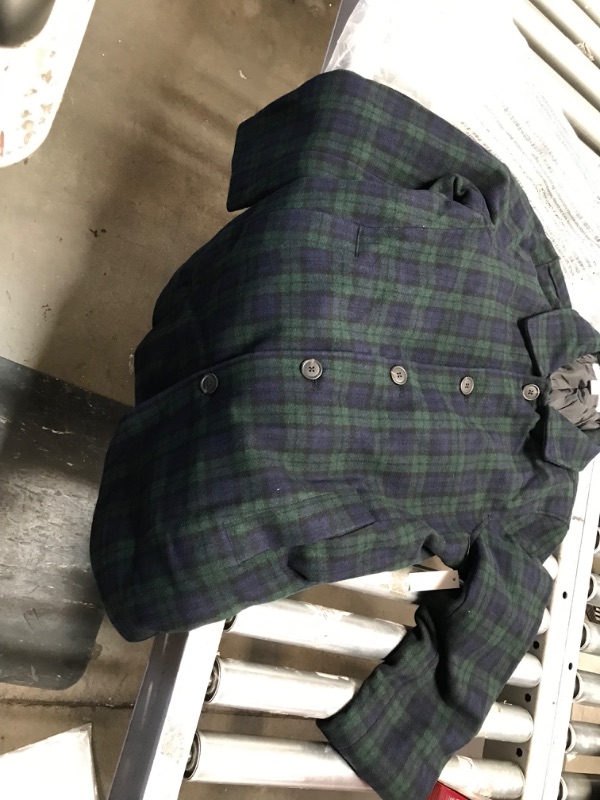 Photo 2 of Amazon Essentials Boys Flannel Shirt Jacket
small 