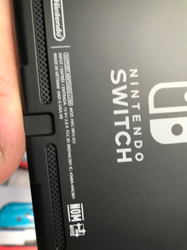 Photo 14 of Nintendo Switch (Neon Red/Neon blue)
