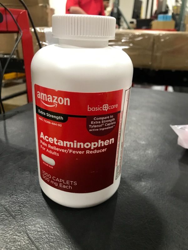 Photo 2 of Amazon Basic Care Extra Strength Pain Relief, Acetaminophen Caplets, 500 mg, 1000 Count 1000 Count (Pack of 1) Extra Strength