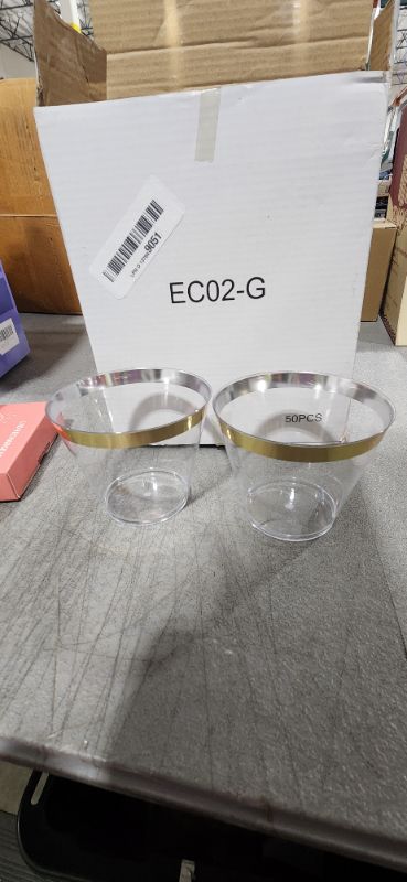 Photo 1 of 50 pcs- gold rimmed plastic drink cups