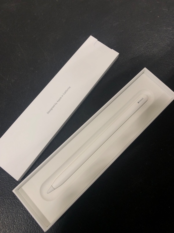 Photo 2 of Apple Pencil (2nd generation)