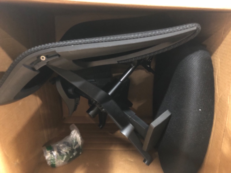 Photo 1 of OFFICE CHAIR, UNKNOWN BRAND AND MODEL