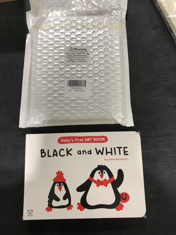 Photo 2 of High Contrast Baby Flashcards, Black and White Baby Toys 0-3-6-12 Months, Montessori Sensory Visual Stimulation Card Art Book 3 in 1, Newborn Learning Activity Brain Development Infant Gift 3 in 1 Visual Stimulation (for 0-12 Months)