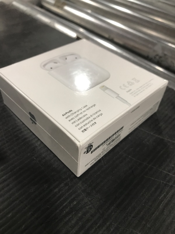 Photo 4 of Apple AirPods with Charging Case (Latest Model)