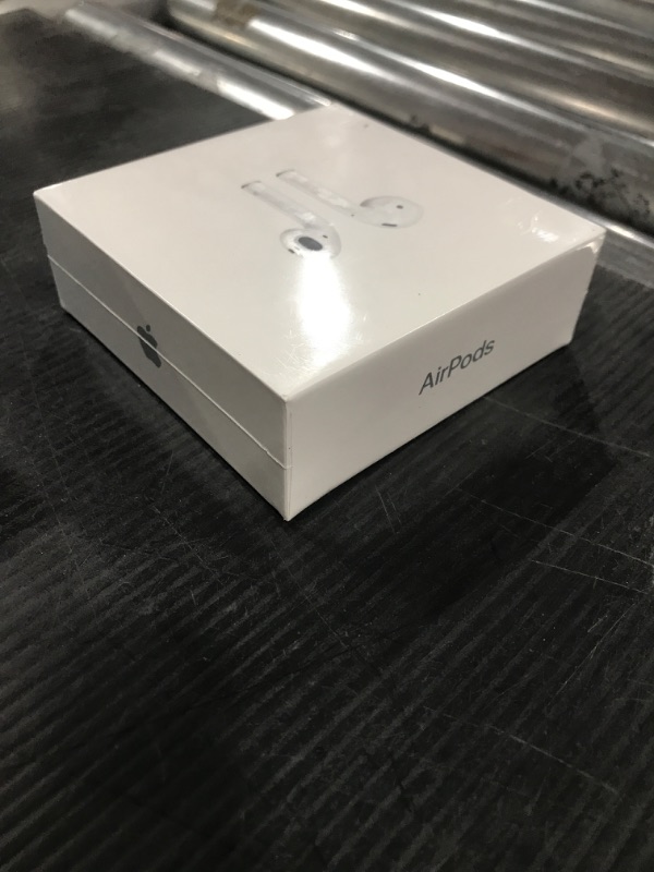 Photo 3 of Apple AirPods with Charging Case (Latest Model)