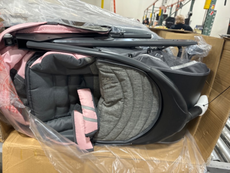 Photo 1 of Baby Trend Skyline 35 Travel System, Starlight Pink