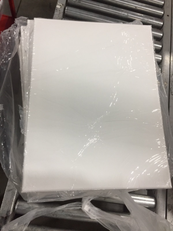 Photo 3 of 15.5 BY 11.5 WHITE PAINTING CANVASES 
24 PACK 