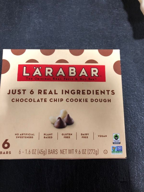 Photo 2 of LÄRABAR Chocolate Chip Cookie Dough, Gluten Free Vegan Fruit Nut Bars, 6 ct  EXP: SEP.24.2023