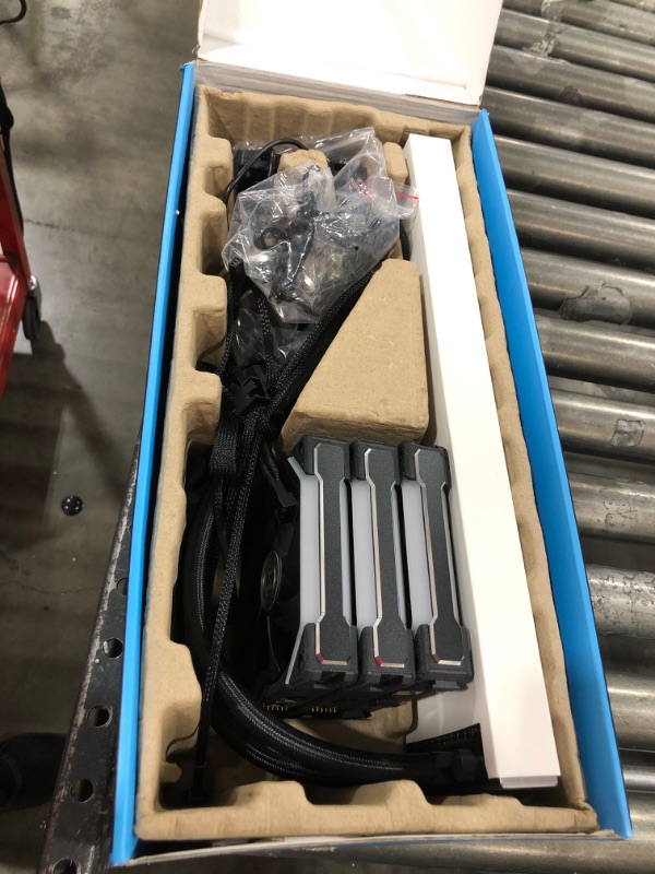 Photo 1 of Lian Li GALAHAD AIO 360 RGB UNI FAN SL120 EDITION BLACK - Dual 120mm Addressable RGB Fans AIO CPU Liquid Cooler - GA-360SLB black 360mm FAN