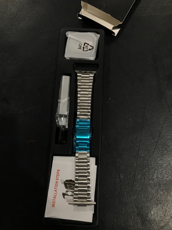 Photo 1 of APPLE WATCH BAND 