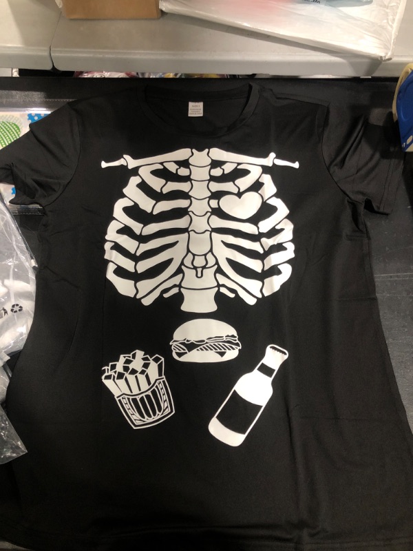 Photo 1 of Belovecol Glow in The Dark Skeleton Shirt Mens Womens Halloween Costume Rib Cage X-Ray Heart T-Shirt Couple Skull Tees Top 