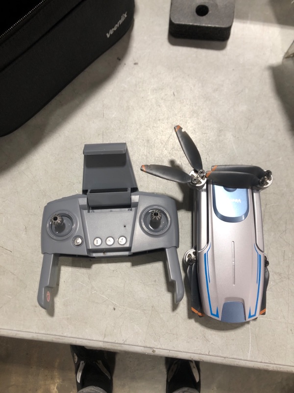 Photo 1 of Veeniix V11MINI GPS Drone with Camera for Adults 4K Under 250g, 60 Min Flight Time, 5GHz WiFi Quadcopter with Brushless Motor, Beginner Mode Easy to Fly, Auto Return, Follow Me, Circle fly, Waypoints