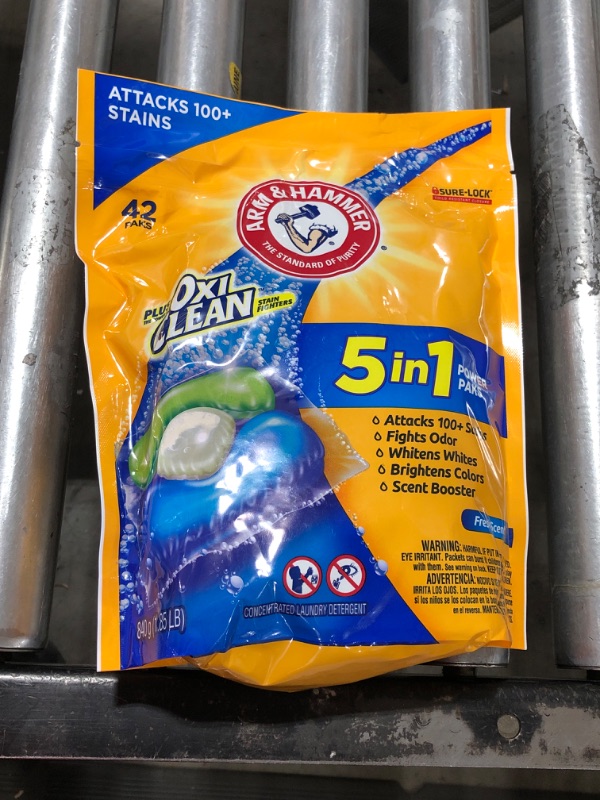 Photo 2 of Arm & Hammer Plus Oxi Clean Laundry Detergent, Fresh Scent, 42 Little Power Paks,  