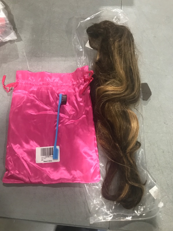 Photo 2 of 24 Inch Highlight Ombre Lace Front Wig Human Hair 180% Density Colored 4/27 HD Lace Frontal Honey Blonde Lace Frontal Wigs Pre Plucked with Baby Hair 13x4 Body Wave Lace Front wig Human Hair for Women 24 Inch 13x4 highlight body wave wigs