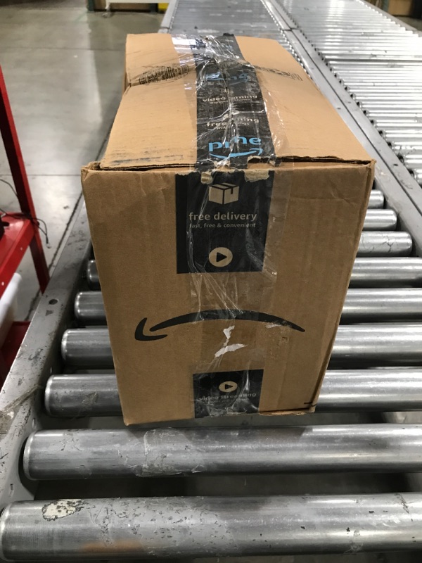 Photo 1 of LIVEBOX Colorful ABC Round Rug Alphabet Play Mat,Circle Washable Rug Rainbow Nursery Rug for Baby Boy and Girl Room,Non-Slip Learning Carpet for Playroom Classroom (47",Multi Color) 47 Inches Colorful