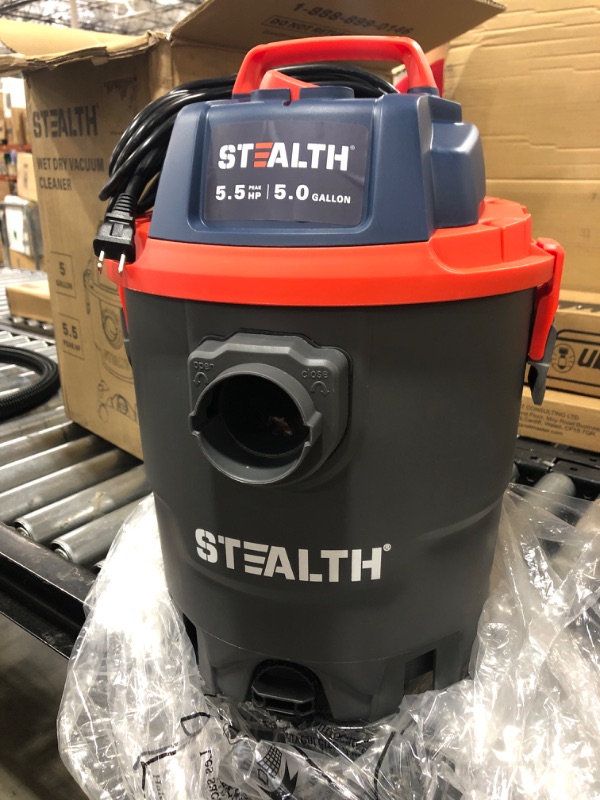 Photo 3 of Stealth Wet/Dry Vacuum 5 Gallon, 5.5 Peak HP Shop Vacuum with Blower & Drain Port for Home, Garage, Car, Workshop,ECV05P2