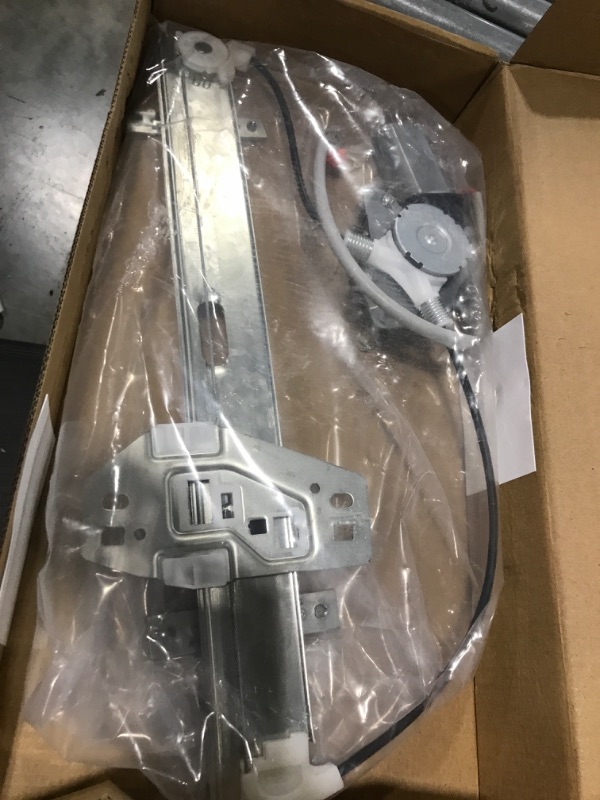 Photo 2 of 748-559 Rear Passenger Side Power Window Regulator with Motor Assembly Car Glass Elevator Bracket Compatible for 2001 2002 2003 2004 2005 2006 Acura MDX Base/Touring Sport Utility 4-Door?OE 821566NR Silver