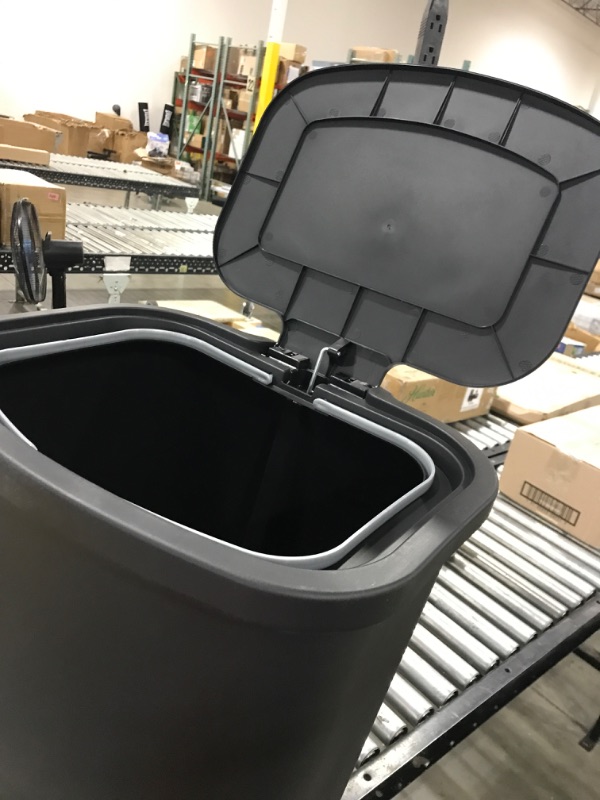 Photo 1 of Glad 20 Gallon / 75 Liter Extra Capacity Plastic Step Trash Can with CloroxTM Odor Protection | Fits Kitchen Pro 20 Gallon Trash Bags, Black Black 20 Gallon