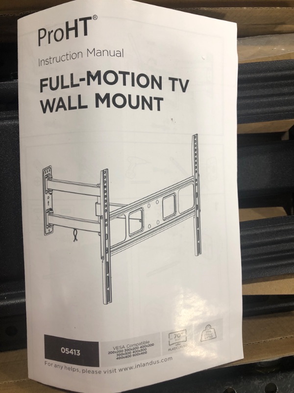 Photo 1 of Full Motion Aticulating TV Wall Mount(05413A)