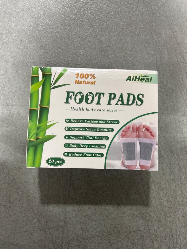 Photo 2 of [Premium] iFoot Foot Pads (20PCS) - Pain Relief and Sleep Better, All Natural Ingredients for Cleansing Foot Pads, Relieves Stress and Fatigue, Suitable for Use Everyday