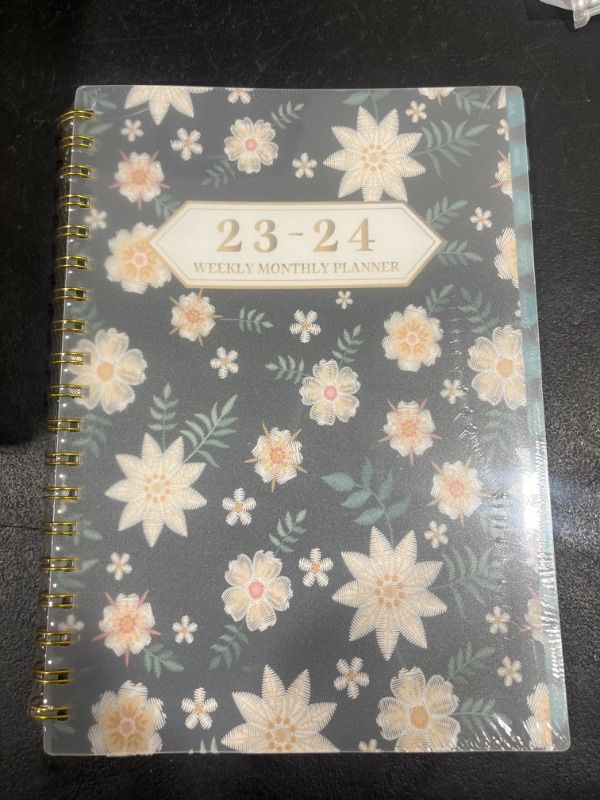 Photo 2 of Ymumuda Planner 2023-2024, Academic Weekly Monthly Planner 2023-2024, JUL.2023 to JUN.2024, 7" X 10", 12-Month School Planner Notebook with Large Writing Blocks, Floral 11
