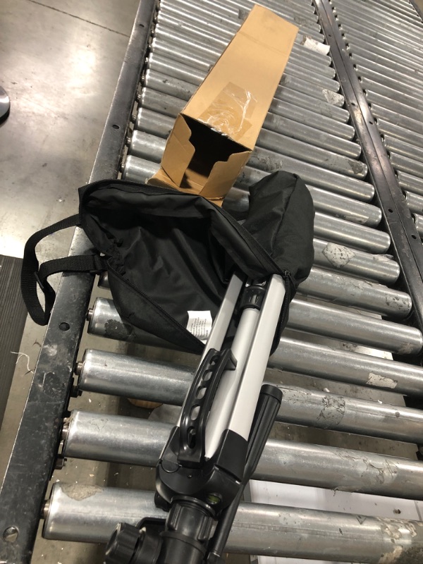 Photo 1 of Amazon Basics 60-Inch Lightweight Tripod with Bag 60-Inch Tripod Only